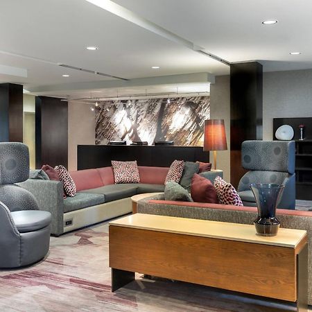 Courtyard By Marriott Denton Hotel Kültér fotó