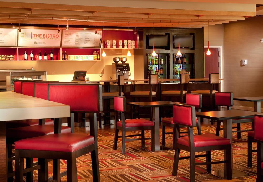 Courtyard By Marriott Denton Hotel Kültér fotó